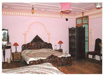 Hotel Zahgeer Continental Gulmarg Kültér fotó